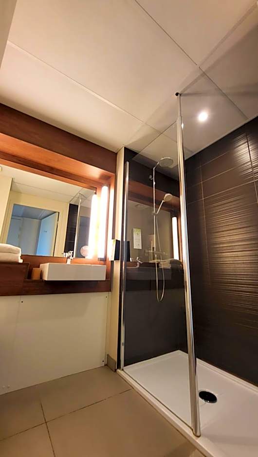 Campanile Dijon Congres Clemenceau