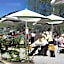 Hotel Weisser Bar