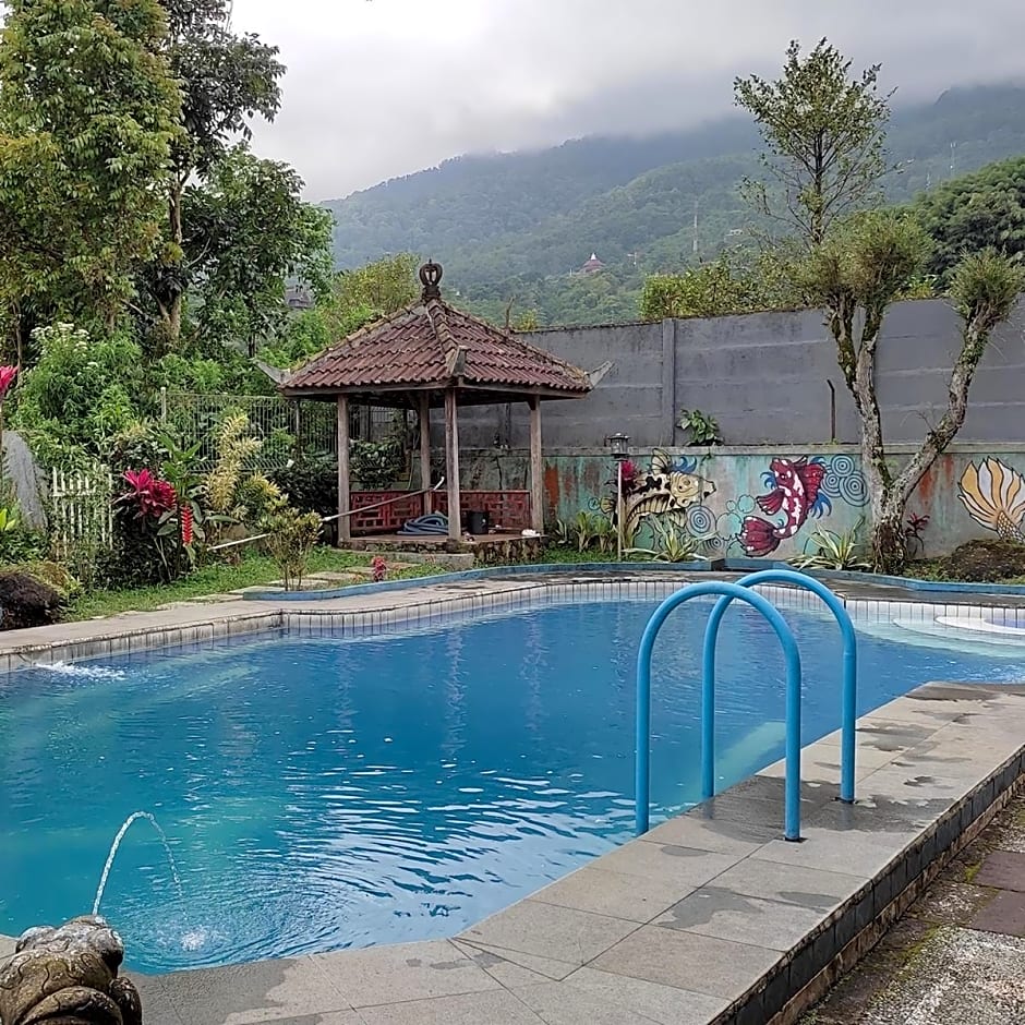 Villa Oriental Curug Nangka