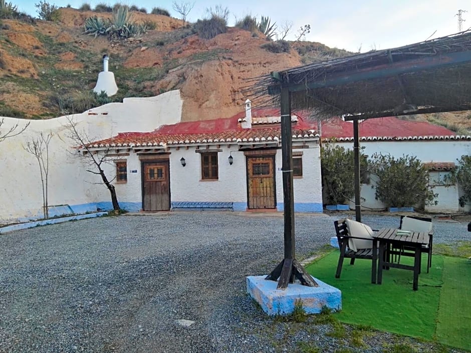 Casas Cueva La Tala