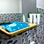 Montana Hotel & Hostel Phuket