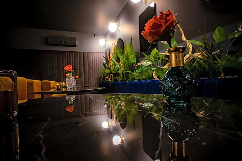 Noble Boutique Hotel - Adults Only