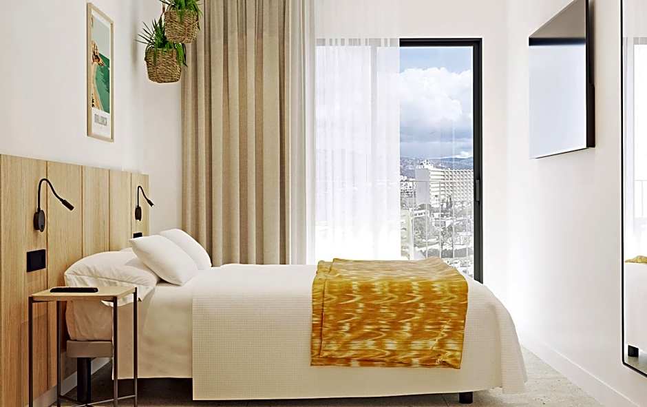 Tangerine by Honne Hotels - Adults Only