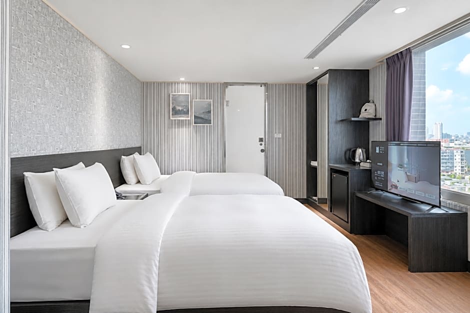 Elence Hotel