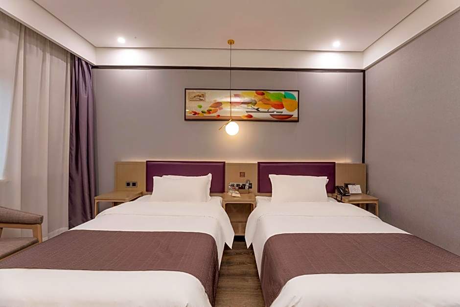 GYA Jiaxing Tongxiang City Century Avenue Hotel