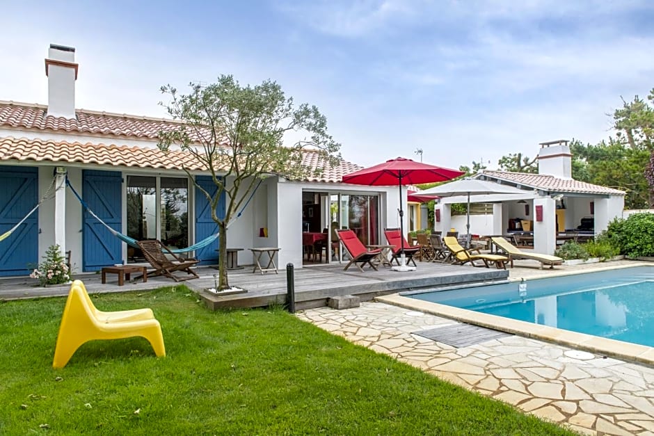 Les Yeux Bleus Bed & Breakfast