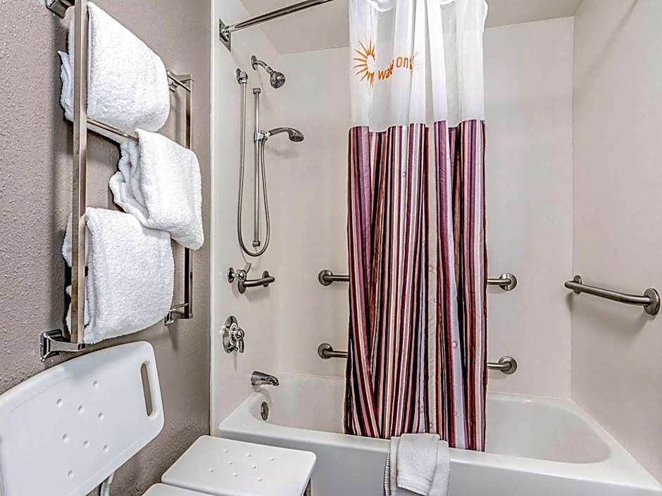 La Quinta Inn & Suites by Wyndham Phoenix Scottsdale