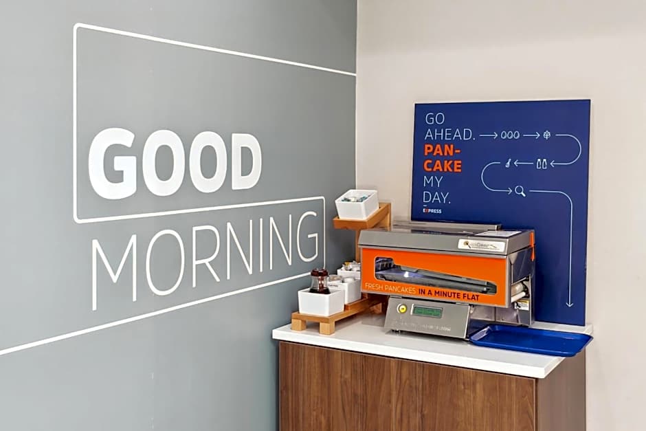 Holiday Inn Express Pekin - Peoria Area By IHG