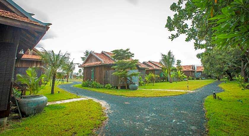 Kampot River Residence