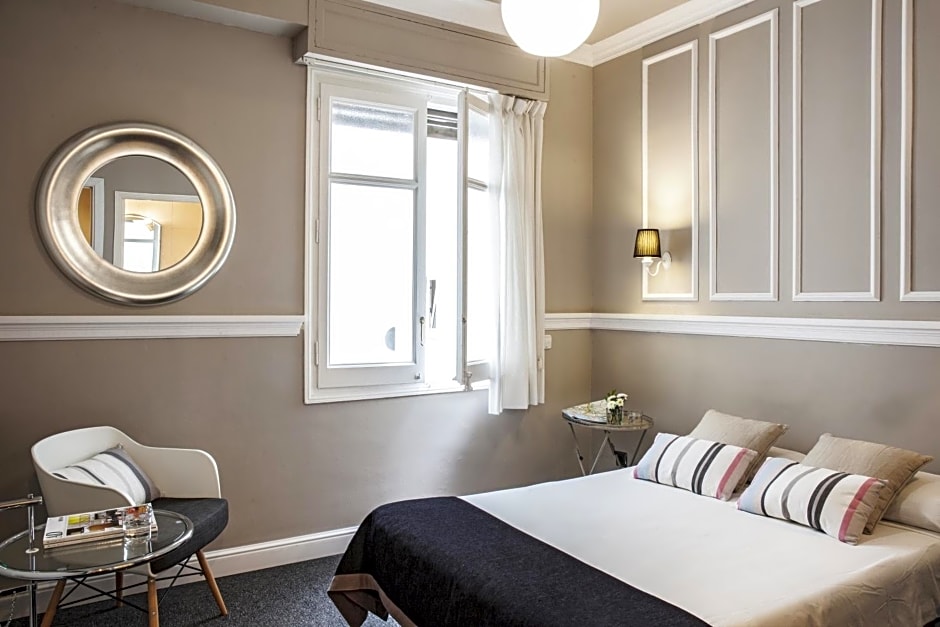 AinB B&B Eixample-Muntaner