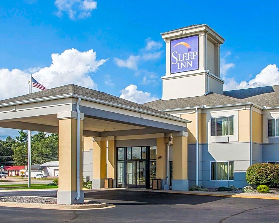 Sleep Inn & Suites