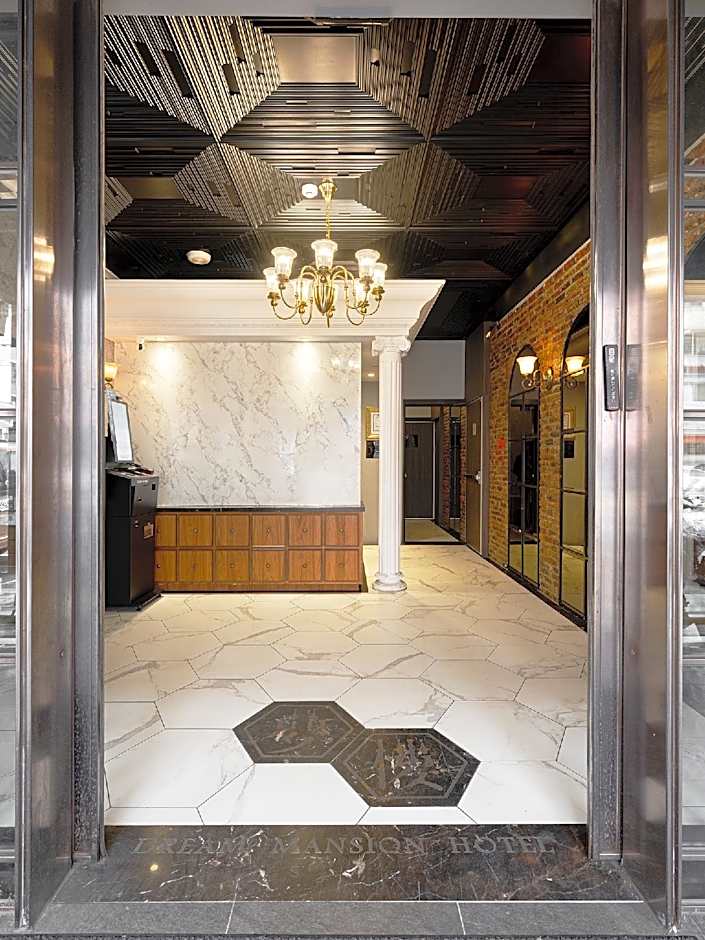 Dream Mansion Hotel