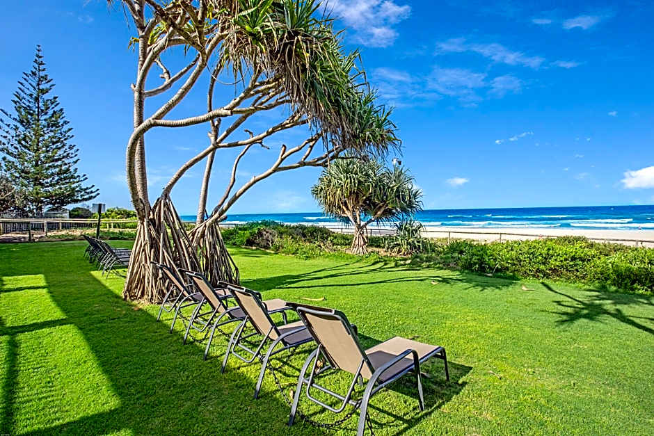 Surfers Aquarius on the Beach