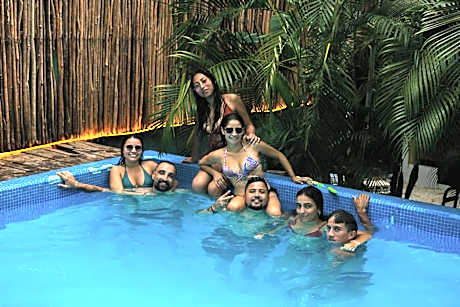 Maui Hostels Tulum