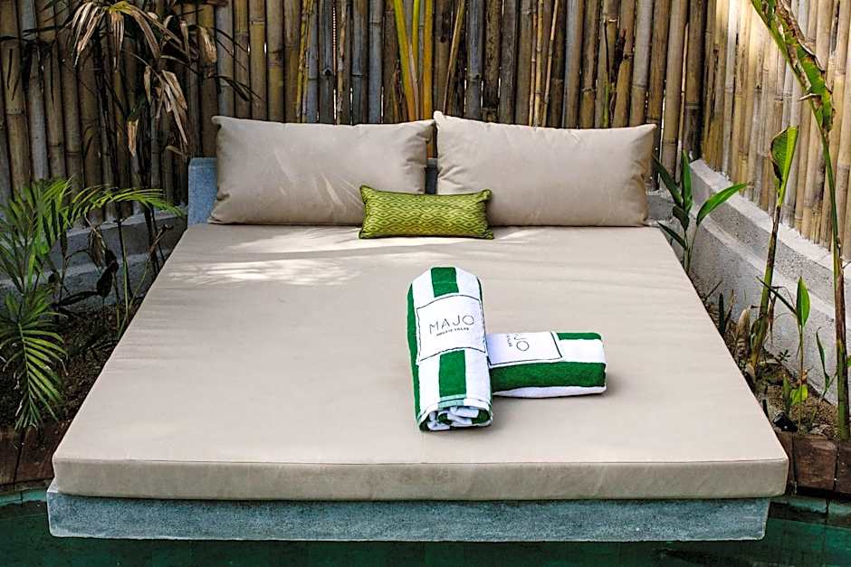 Majo Private Villas