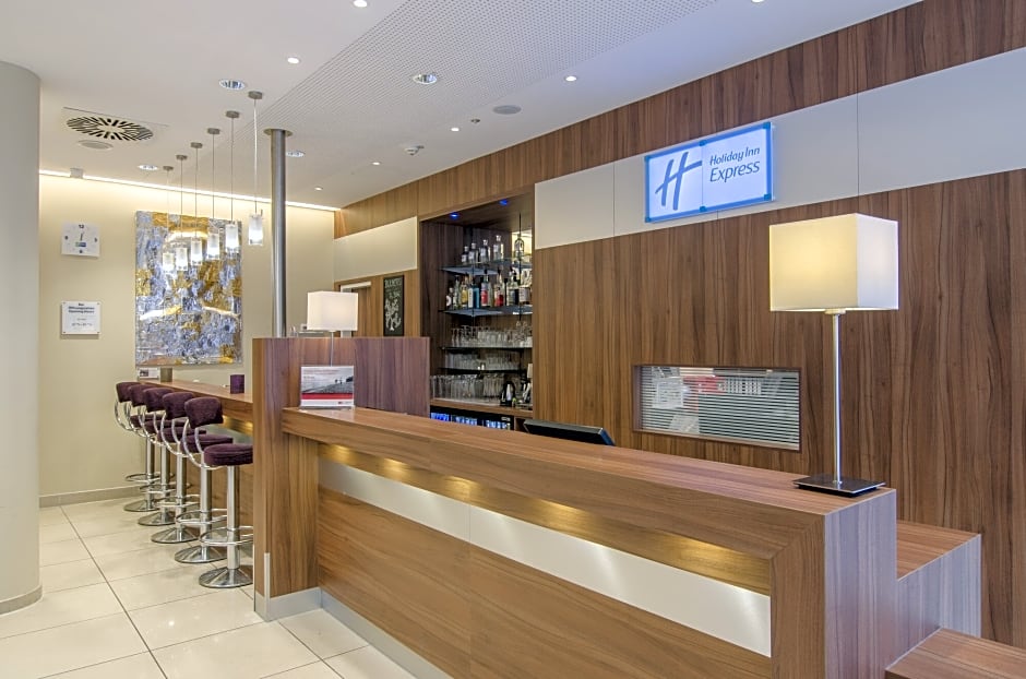 Holiday Inn Express Hamburg St Pauli Messe Deutschland Kontakt