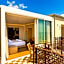 Beach Hotel Terracotta
