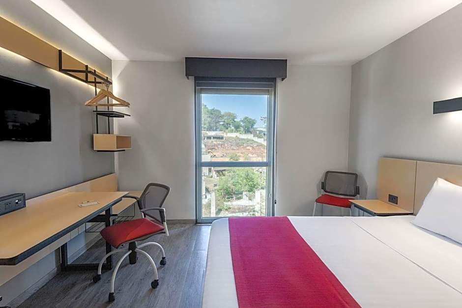 City Express by Marriott Guadalajara Aeropuerto