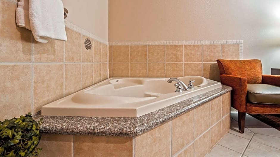 Best Western PLUS Memorial Inn