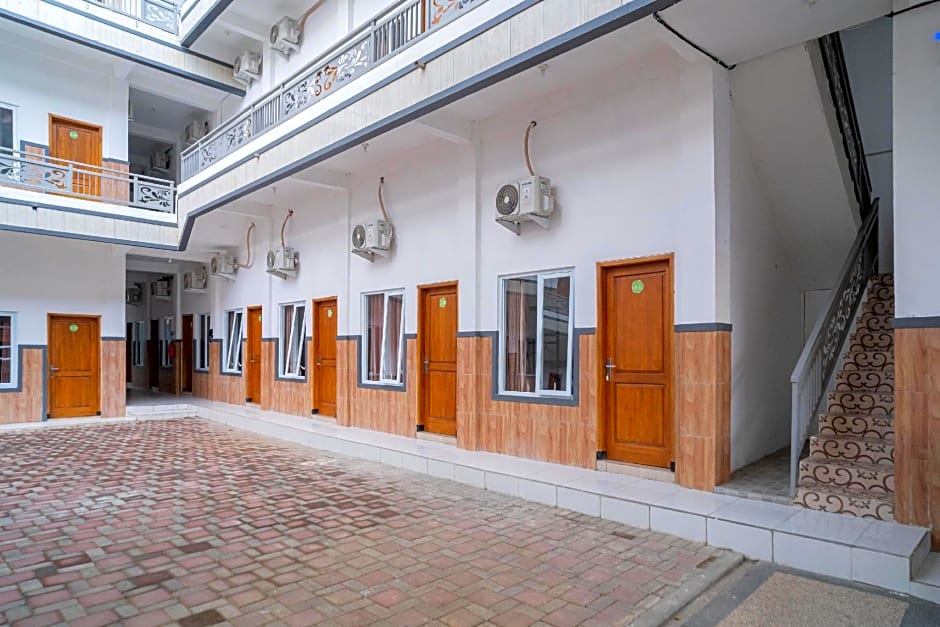 Urbanview Hotel Sky Batu Malang by RedDoorz