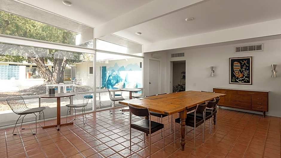 The Monkey Tree Hotel Buyout by AvantStay Entire Hotel Buyout! Funky Rooms with Modern Amenities!