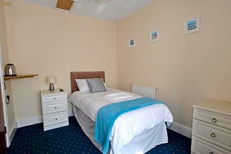 Single Room with Private Bathroom