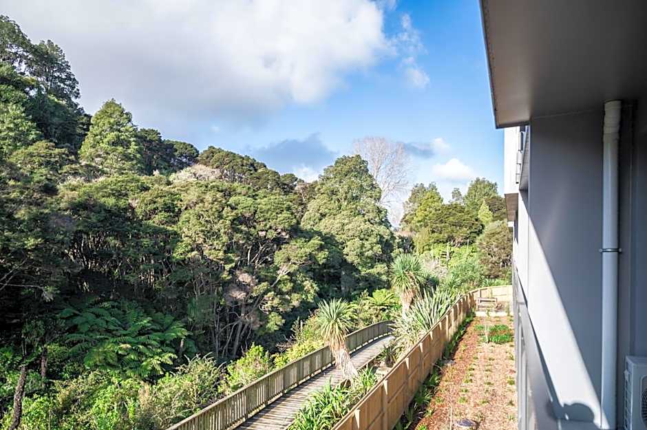 Sunrise Garden Suites