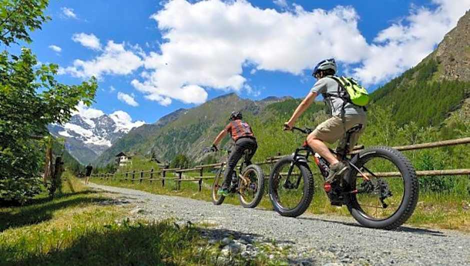 San Martin Holidays Home - Stay, Work & Fun