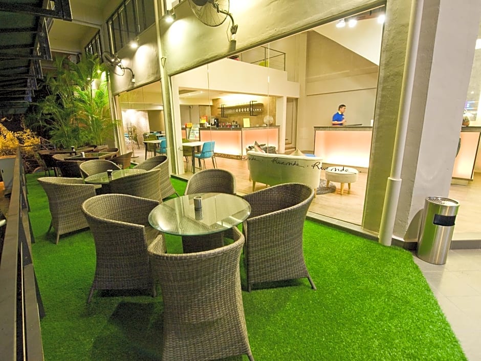 Riverside Boutique Guesthouse