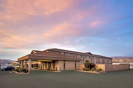 Quality Inn Wenatchee/Leavenworth