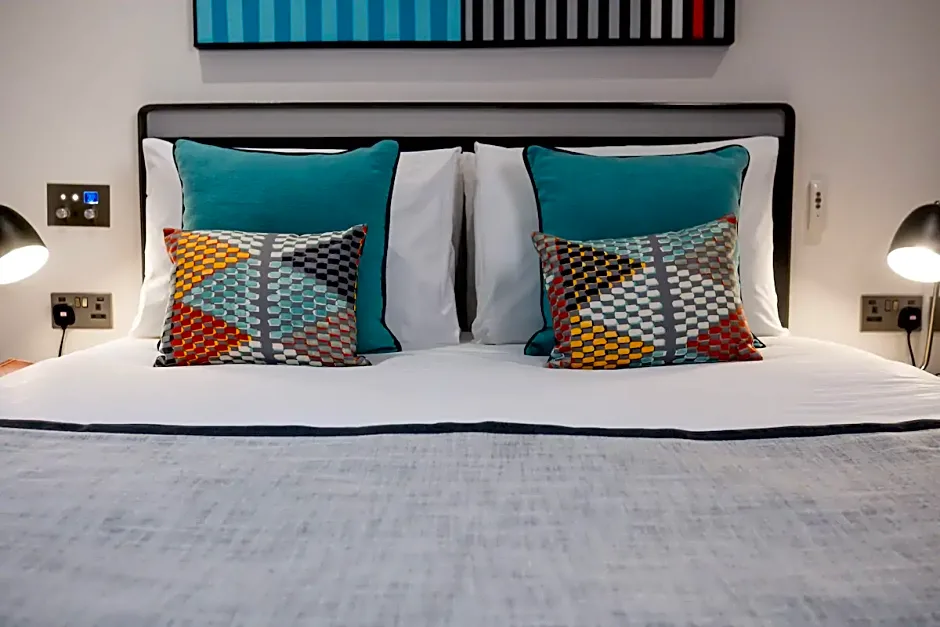 Q Square by Supercity Aparthotels