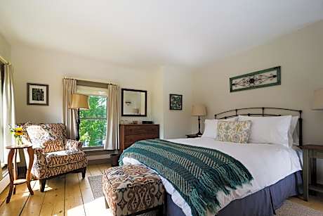 Forest Suite: 2 Room-Suite-Ensuite with Bath