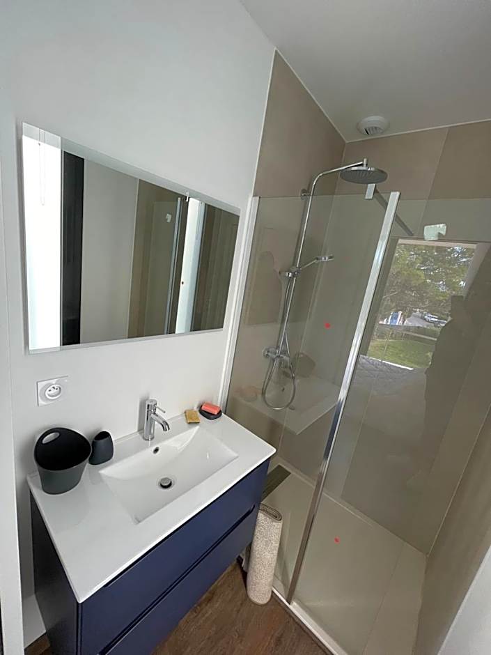 Magnifique Villa contemporaine climatisé piscine Ref Villa Notre Dame