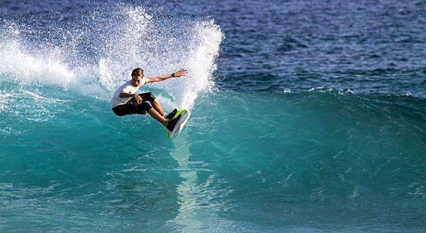 Batuta Maldives Surf View Guesthouse