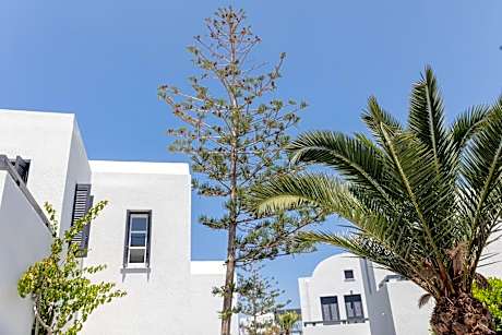 Scorpios Beach Hotel