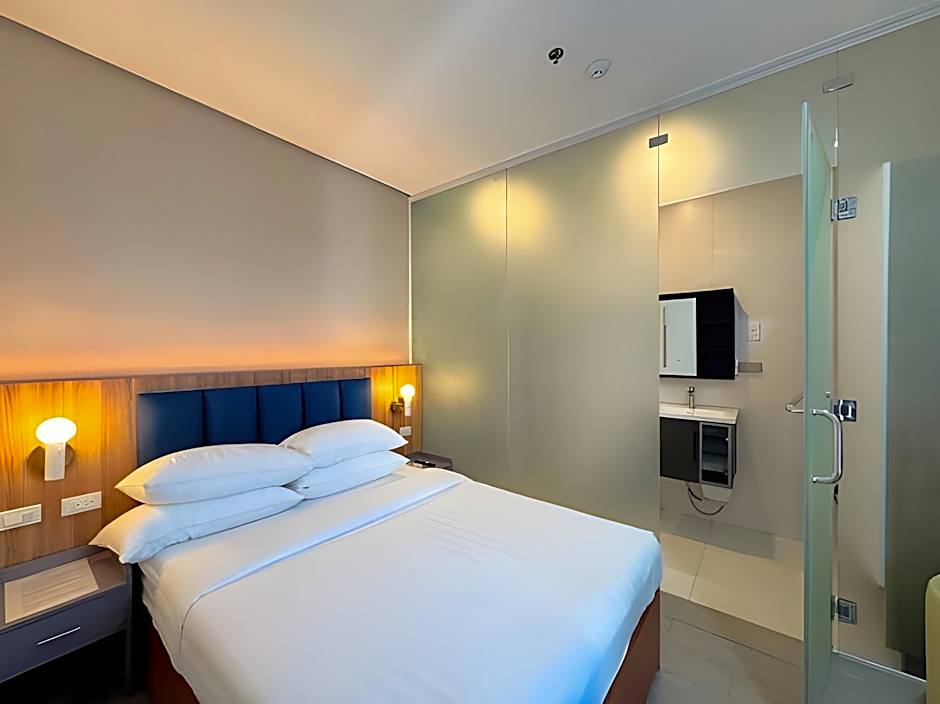 Coast Wise Hotel Dumaguete