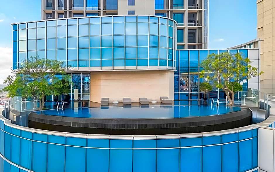 Hotel Ciputra World Surabaya