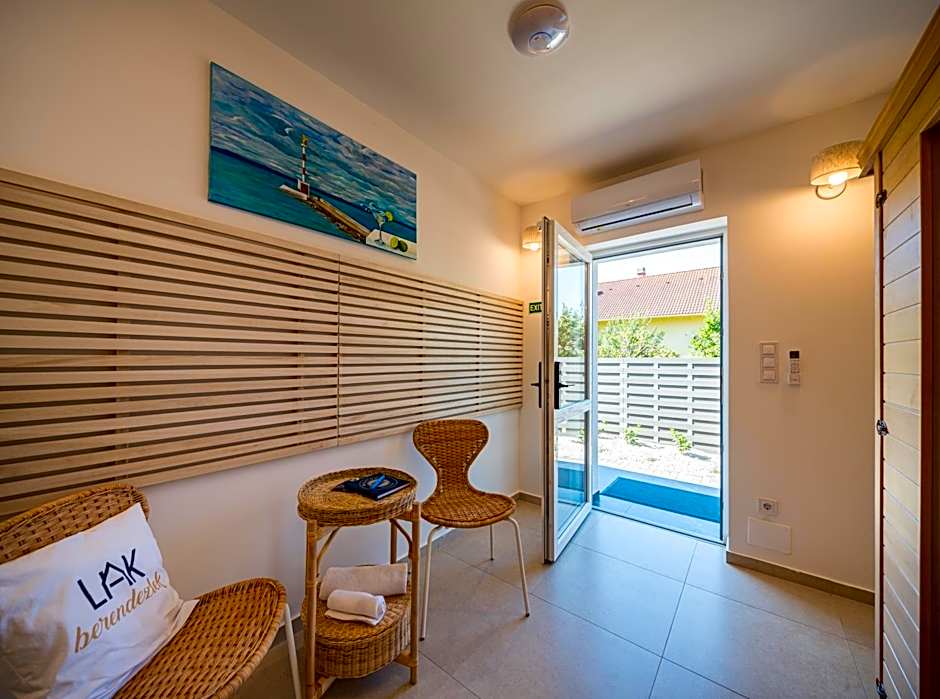 Balatonic Lime apartmanház