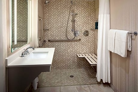 Junior King Suite with Roll-In Shower - Mobility Accessible