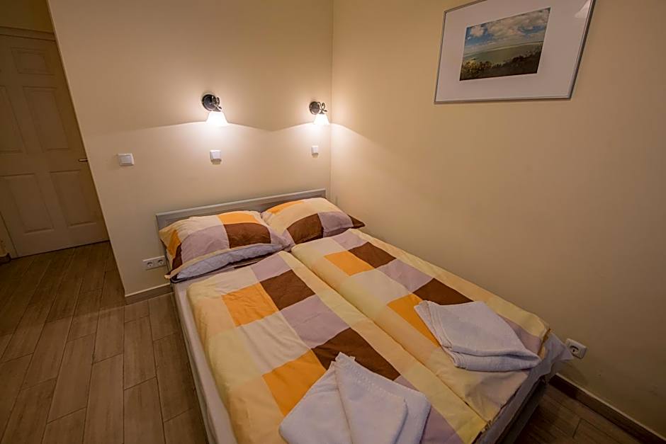 Pater Apartments and Rooms