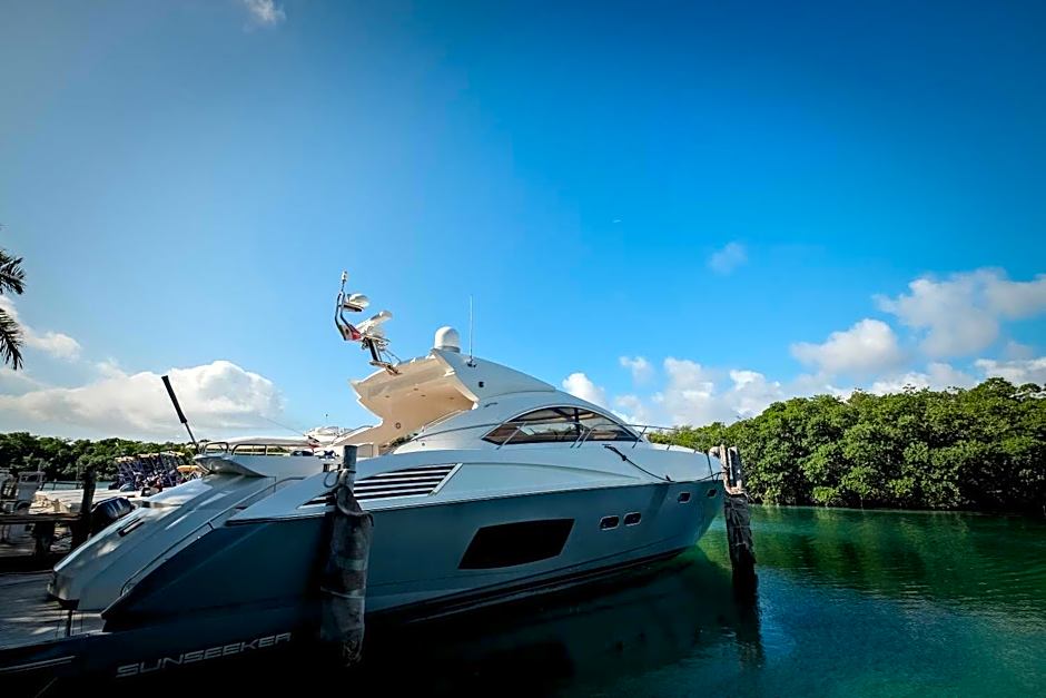 Sotavento Hotel & Yacht Club