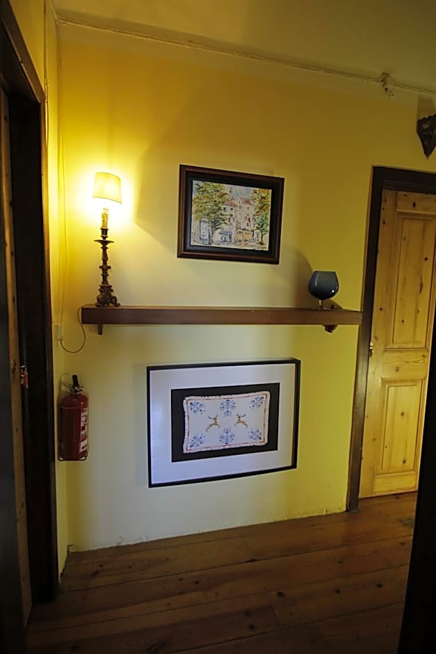 Sintra Small Hostel