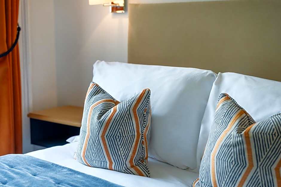 The Rodney Hotel