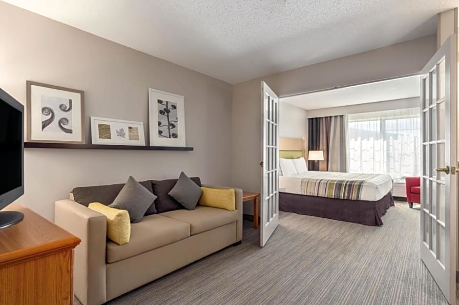 Country Inn & Suites by Radisson, Big Flats (Elmira), NY