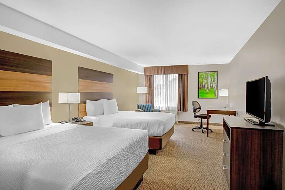 Days Inn & Suites by Wyndham Lindsay