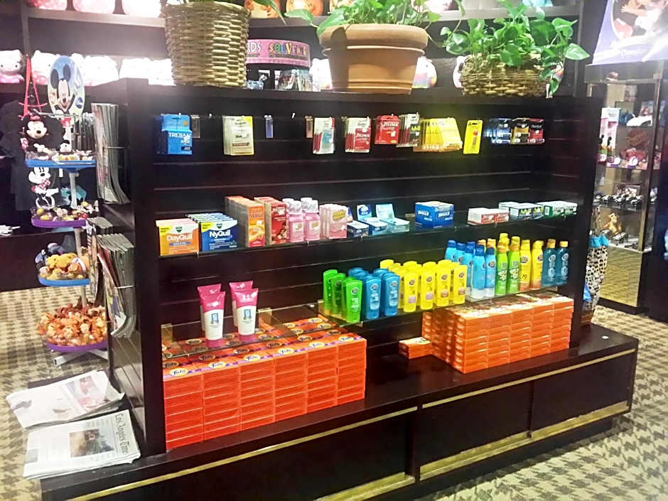 Anaheim Majestic Garden Hotel