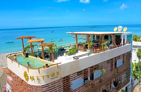 HOTEL MITTOZ HOLBOX