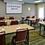 Courtyard by Marriott Indianapolis Airport