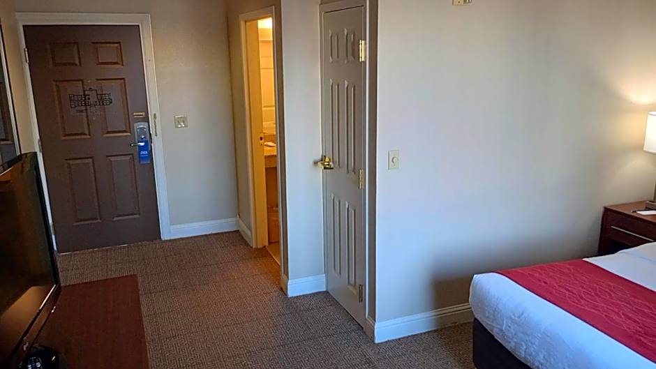 SAMIR Stay at NW Expressway