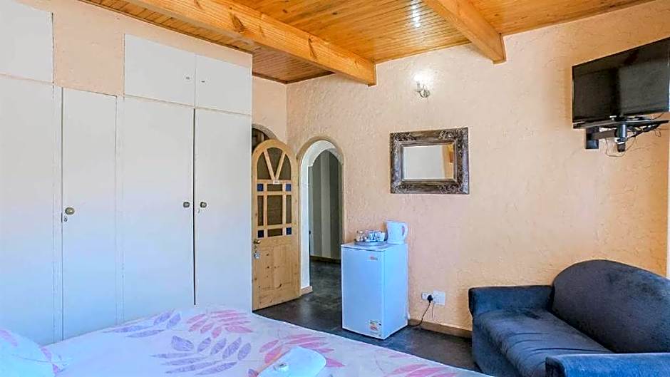 Just Tiffany Guest House & Conference Facility